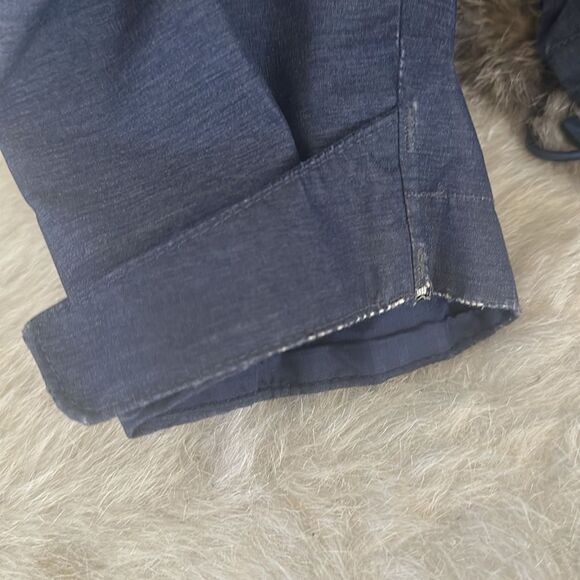 The North Face windbreaker L (7003) - Picture 3 of 8